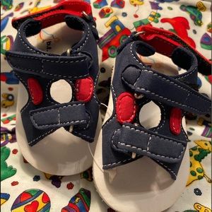 Sandals blue red new 3 velcos tennis shoe material